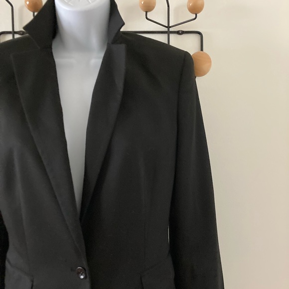 Classic single button black slim fit longline Express blazer - Picture 2 of 5